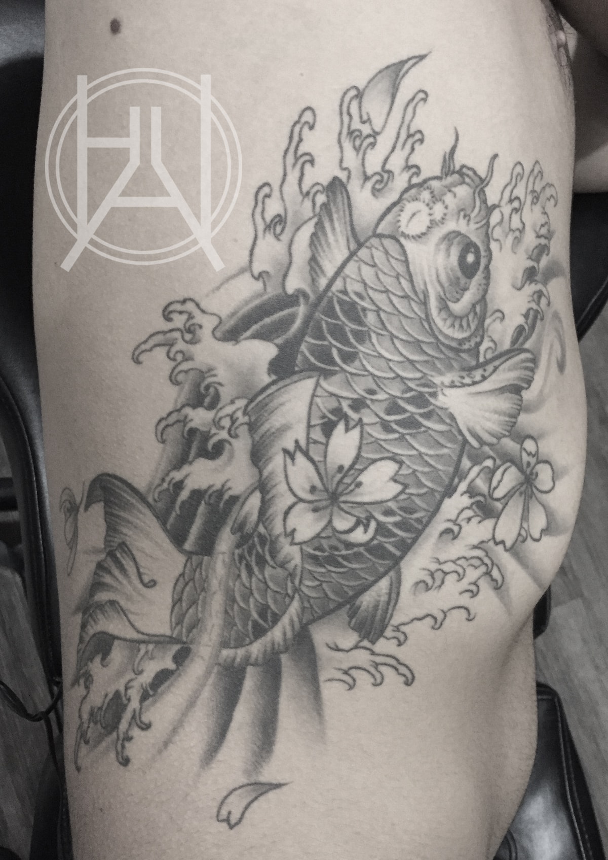 Koi fish with waves and cherry blossoms — black and grey side piece